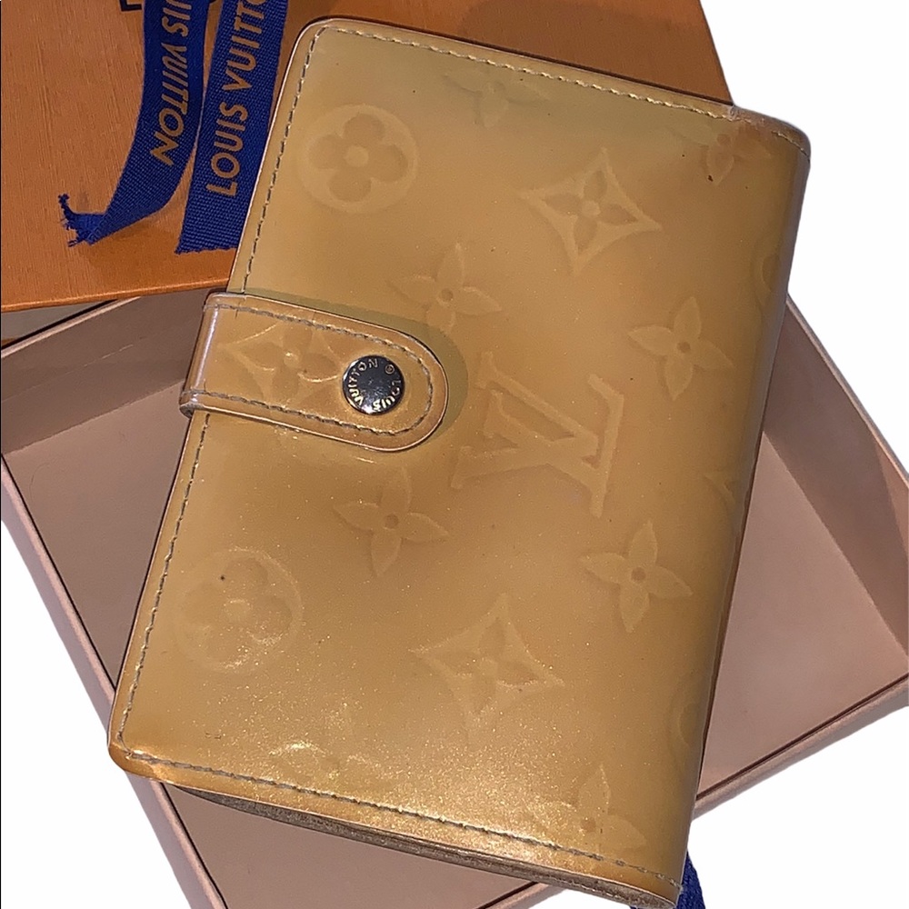 AUTHENTICATED Louis Vuitton vernis wallet W/ box - Picture 14 of 16